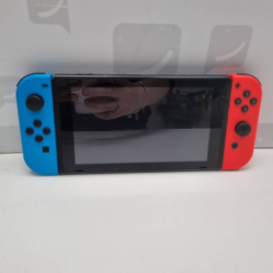 Console NINTENDO Switch Neon 